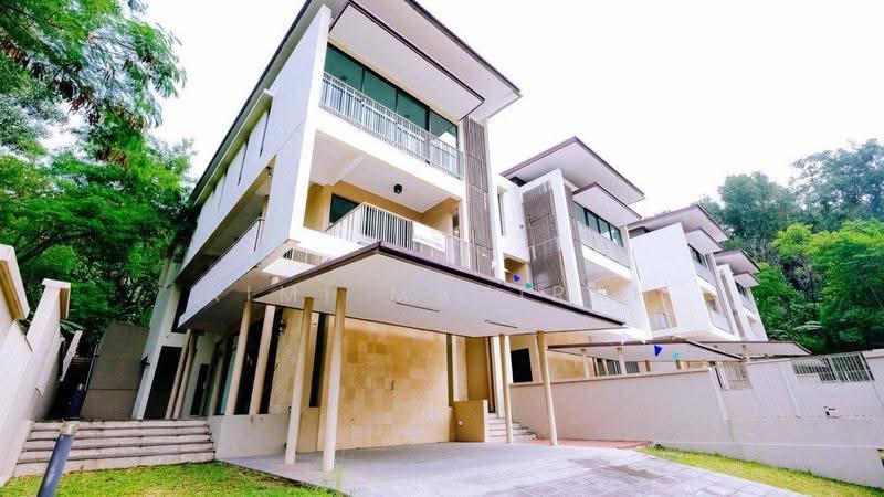 Semi-Detached House for Sale in Ukay Perdana (Ulu Kelang) - Aimi Mahirah - Exterior - PropertyGuru.com.my