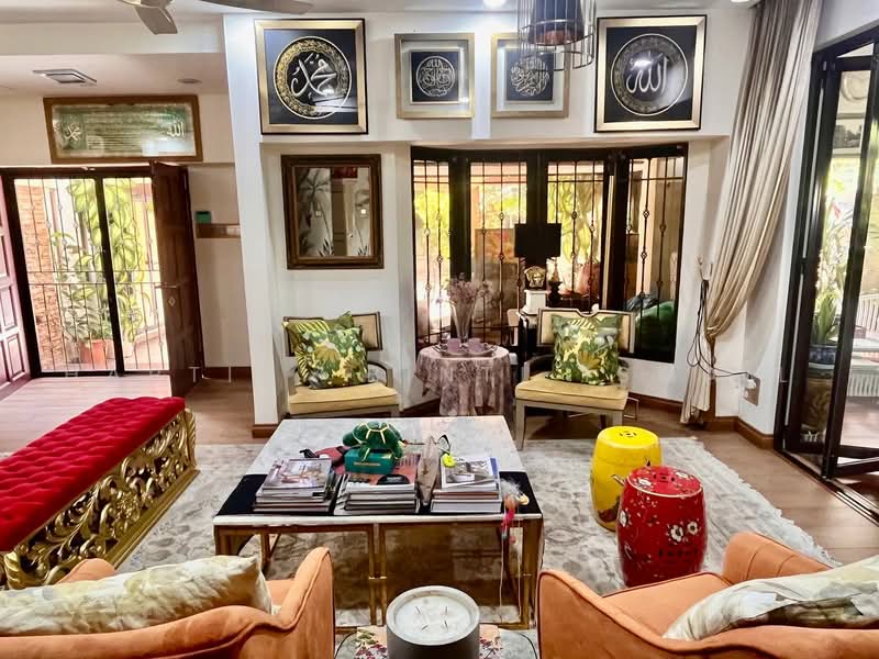 Rumah Teres 2.5-Tingkat untuk Dijual di Shah Alam (Selangor) - Hartini Binti Ismail - Living Room - PropertyGuru.com.my