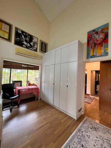 Rumah Teres 2.5-Tingkat untuk Dijual di Shah Alam (Selangor) - Hartini Binti Ismail - Study - PropertyGuru.com.my