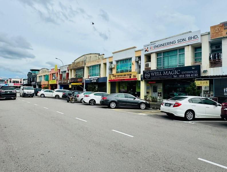 Shop for Sale in Taman Gaya (Ulu Tiram) - Ing Xin - Exterior - PropertyGuru.com.my