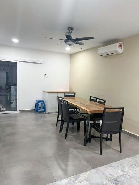 2-storey Terraced House for Sale in Taman Bukit Mayang Emas (Petaling Jaya) - Jabez Wong - Dining Room - PropertyGuru.com.my
