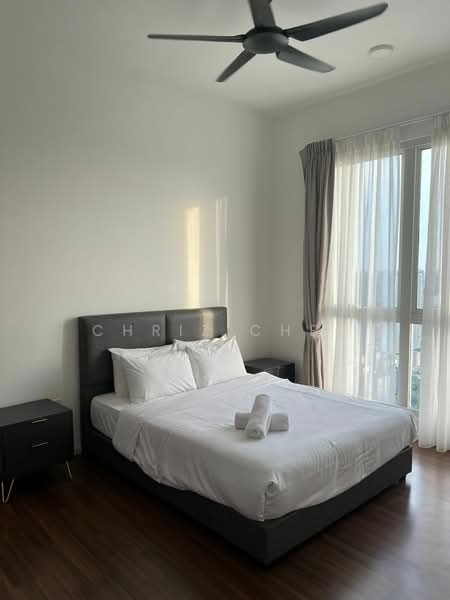 Kediaman Servis untuk Dijual di UNA Serviced Apartment - Chriz Chen - Bedroom - PropertyGuru.com.my