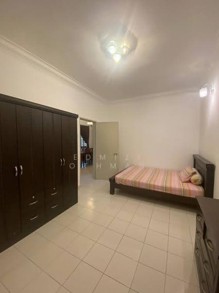 Rumah Teres 2-Tingkat untuk Disewa di Shah Alam (Selangor) - Edmizi Othman - Bedroom - PropertyGuru.com.my