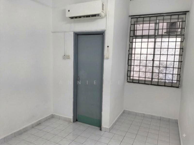 1-storey Terraced House for Rent in Taman Megah Ria (Masai) - Annie Tee - PropertyGuru.com.my