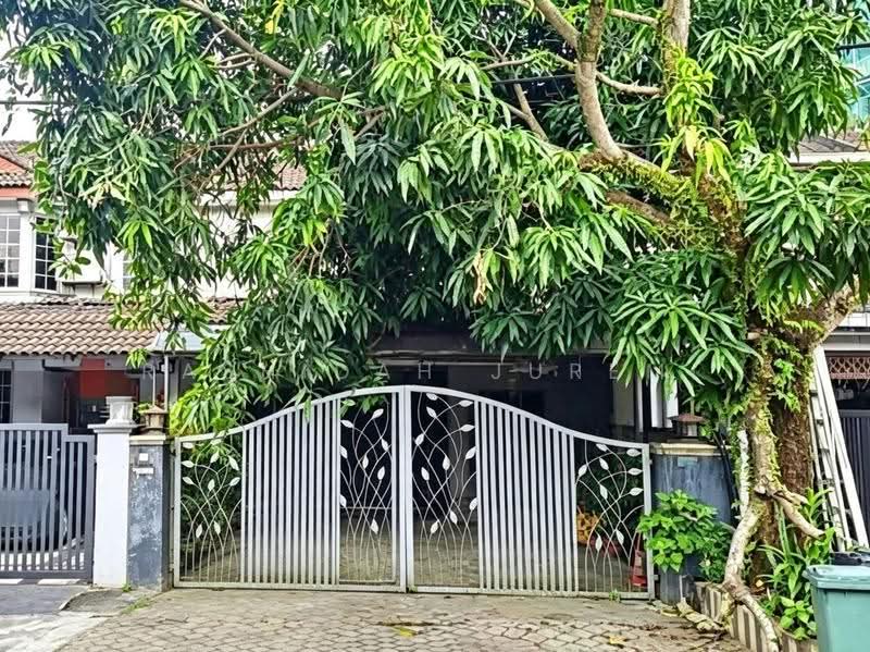 2-storey Terraced House for Sale in Pandan Perdana (Cheras) - Rashidah Juremi - Exterior - PropertyGuru.com.my