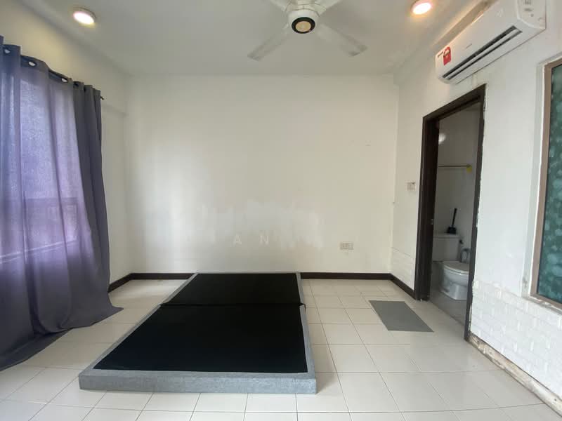 Service Residence for Rent at Ritze Perdana 1 - Kian Fei - Bedroom - PropertyGuru.com.my