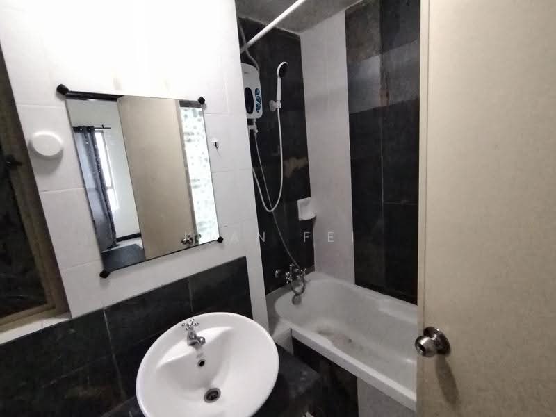Service Residence for Rent at Ritze Perdana 1 - Kian Fei - Bathroom - PropertyGuru.com.my
