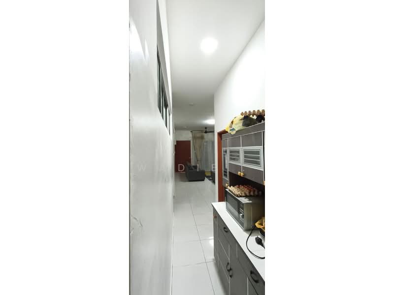 Rumah Berkembar untuk Dijual di Bandar Mutiara (Sungai Petani) - Wadie . - Corridor - PropertyGuru.com.my