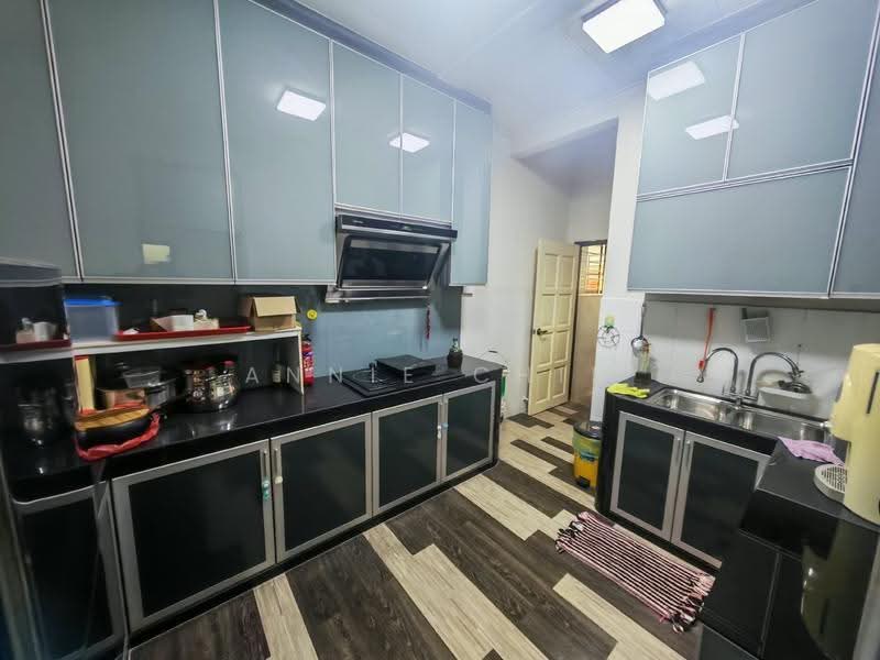 2-storey Terraced House for Rent in Bandar Sri Alam (Johor Bahru) - Annie Chin - Kitchen - PropertyGuru.com.my