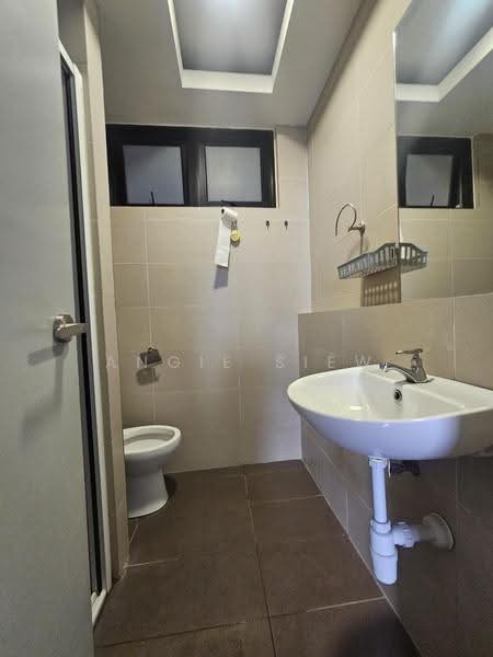 Service Residence for Rent at Glomac Centro Service Apartment - Angie Siew - Bathroom - PropertyGuru.com.my