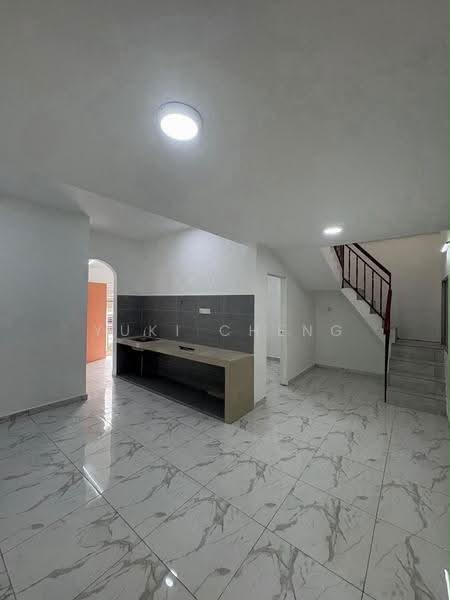 Rumah Teres 1-Tingkat untuk Dijual di Taman Johor Jaya (Johor Bahru) - Yuki Cheng - Kitchen - PropertyGuru.com.my