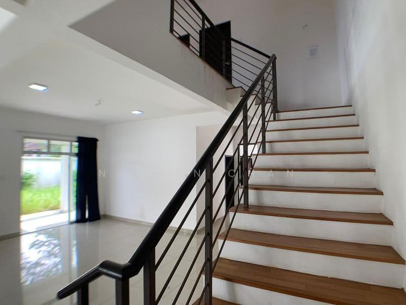 Rumah Teres 2-Tingkat untuk Dijual di Taman Molek (Johor Bahru) - Nathan Chan - PropertyGuru.com.my
