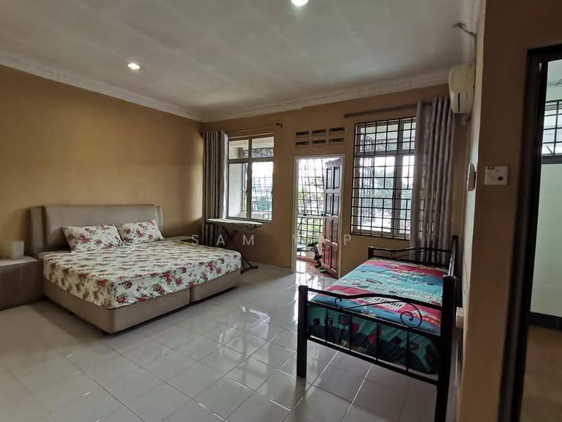 2-storey Terraced House for Rent in Skudai (Johor) - Sam Yap - Bedroom - PropertyGuru.com.my