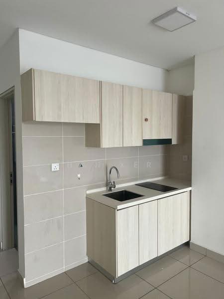Kediaman Servis untuk Dijual di Vivo Residential Suites - Han Ker - Kitchen - PropertyGuru.com.my
