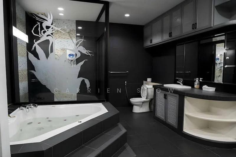 Bungalow House untuk Dijual di Taman Melodies (Johor Bahru) - Carrien Siow - Bathroom - PropertyGuru.com.my