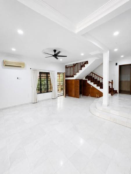 Rumah Teres 2-Tingkat untuk Disewa di SS18 (Subang Jaya) - Esther Tan - Living Room - PropertyGuru.com.my