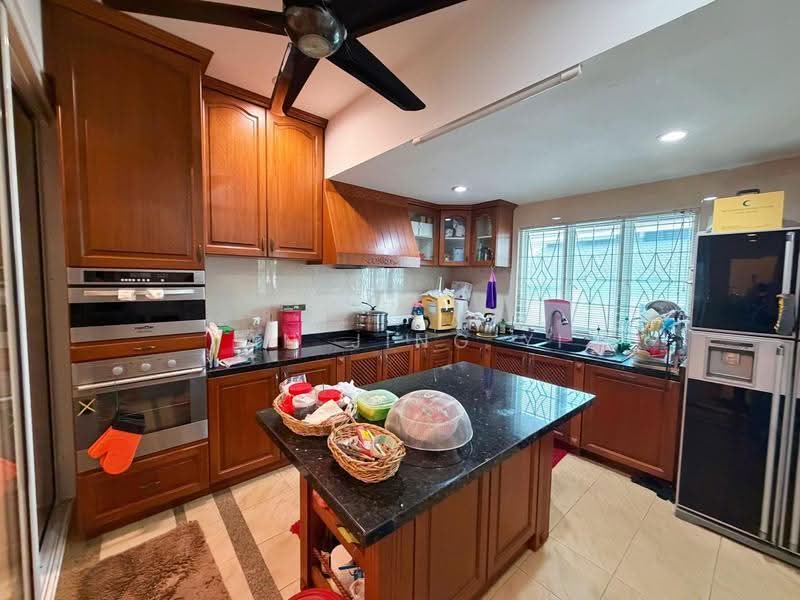 Bungalow House for Sale in Gelugor (Penang) - Tan Jing Yi - Kitchen - PropertyGuru.com.my