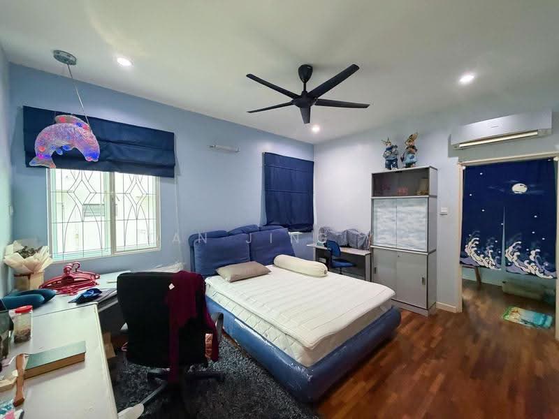 Bungalow House for Sale in Gelugor (Penang) - Tan Jing Yi - Bedroom - PropertyGuru.com.my