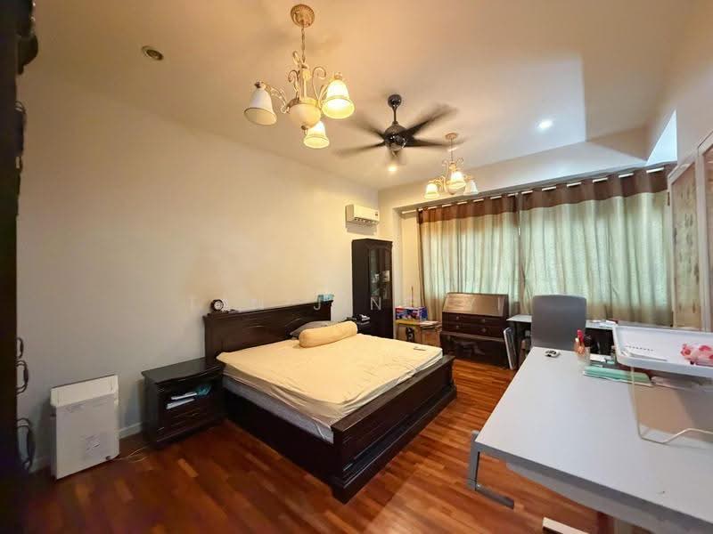 Bungalow House for Sale in Gelugor (Penang) - Tan Jing Yi - PropertyGuru.com.my