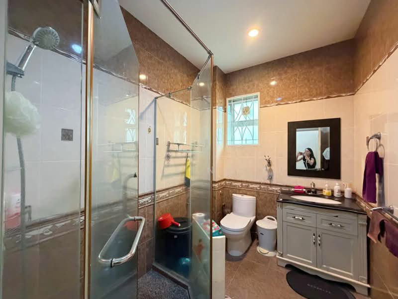 Bungalow House for Sale in Gelugor (Penang) - Tan Jing Yi - PropertyGuru.com.my