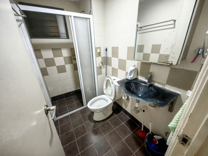 Kondominium untuk Disewa di Royal Domain Sri Putramas 2 - Michelle Yun - Bathroom - PropertyGuru.com.my