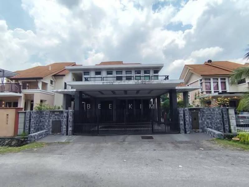 Semi-Detached House for Sale in Sungai Buloh (Selangor) - Bee Kim - Exterior - PropertyGuru.com.my