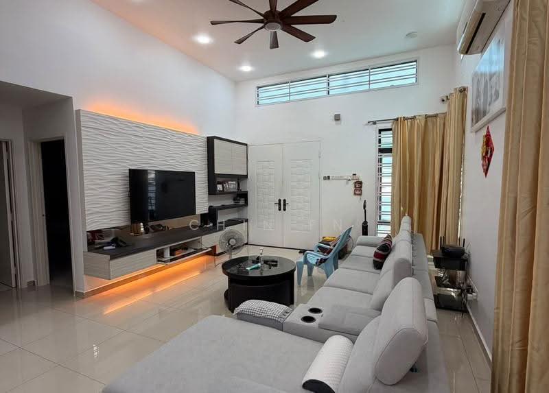 Bungalow House untuk Dijual di Paya Rumput (Melaka) - CHIN FN - Living Room - PropertyGuru.com.my