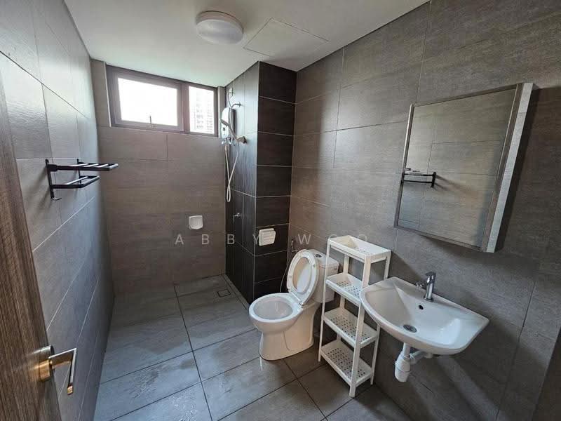 Kediaman Servis untuk Disewa di Lakeview Suites @ Edumetro - Abby Woo - Bathroom - PropertyGuru.com.my