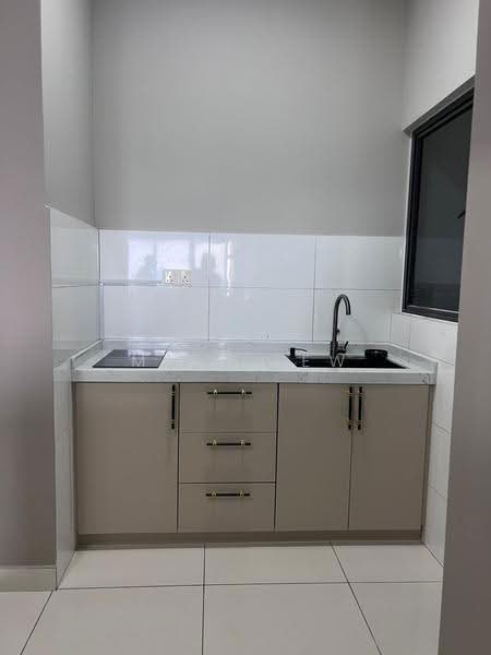 Service Residence for Sale at Traders Garden @ Cheras Selatan - Miko Lew - Kitchen - PropertyGuru.com.my