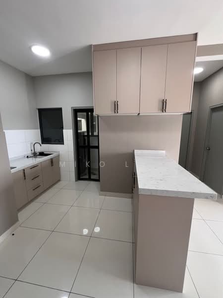 Service Residence for Sale at Traders Garden @ Cheras Selatan - Miko Lew - Kitchen - PropertyGuru.com.my