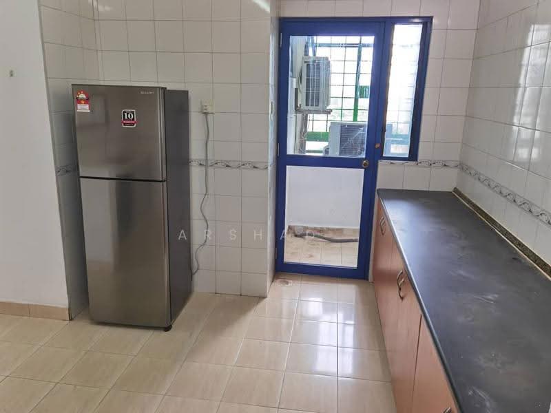 Apartment for Sale at Aster Court - Arshad . - Kitchen - PropertyGuru.com.my