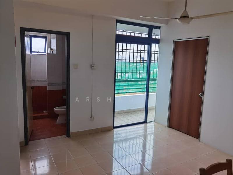 Apartment for Sale at Aster Court - Arshad . - Bathroom - PropertyGuru.com.my