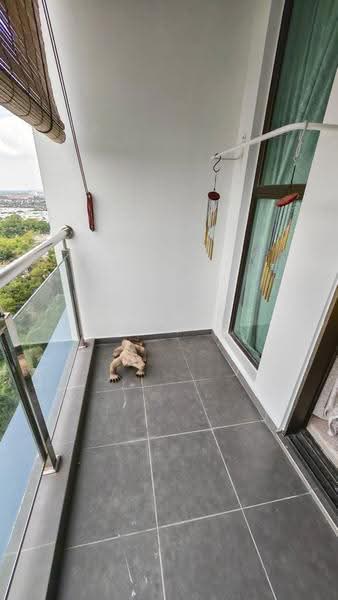 Service Residence for Sale at D'Inspire Residence (Inspira Bestari) - Kyoris Loh - Balcony - PropertyGuru.com.my
