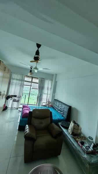 Service Residence for Sale at D'Inspire Residence (Inspira Bestari) - Kyoris Loh - Bedroom - PropertyGuru.com.my