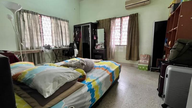 Bungalow House untuk Dijual di Bukit Kuda (Klang) - Siew . - Bedroom - PropertyGuru.com.my