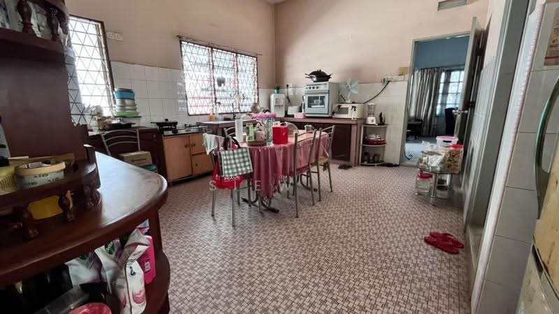 Bungalow House untuk Dijual di Bukit Kuda (Klang) - Siew . - Kitchen - PropertyGuru.com.my