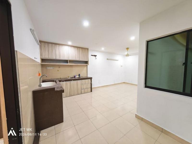 1-storey Terraced House for Sale in Klang (Selangor) - Joanne Lim - Kitchen - PropertyGuru.com.my