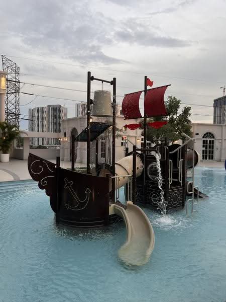 Condominium for Rent at Tuan 2egacy - Jovi Soh - Pool - PropertyGuru.com.my