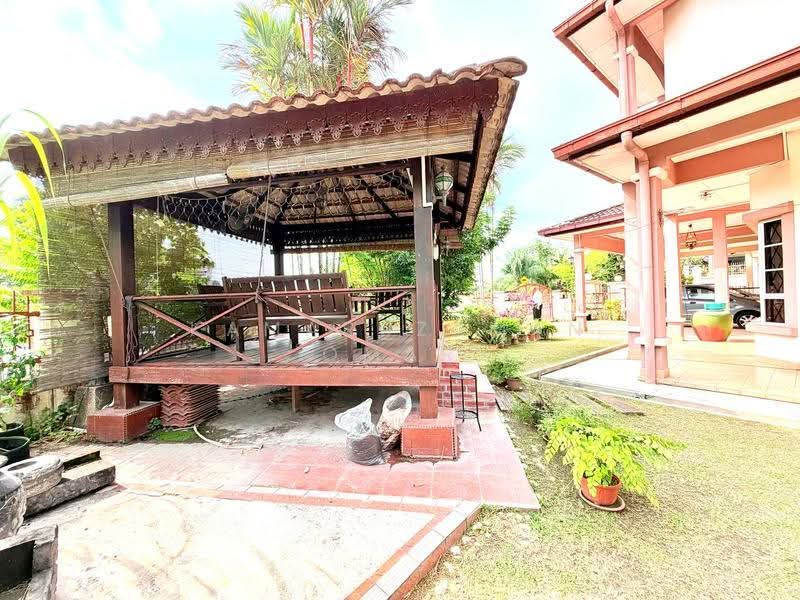Semi-Detached House for Sale in Taman Bukit Mewah (Kajang) - Kamaruzaman Omar - Exterior - PropertyGuru.com.my