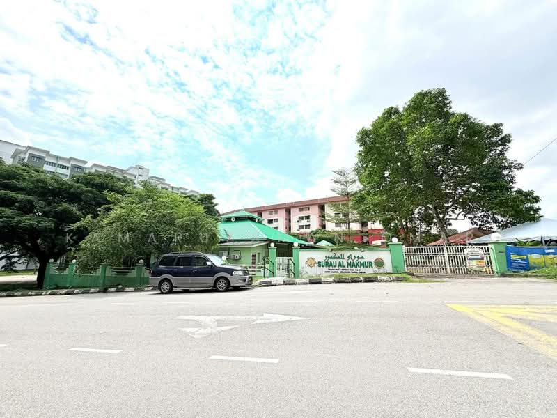 Semi-Detached House for Sale in Taman Bukit Mewah (Kajang) - Kamaruzaman Omar - Exterior - PropertyGuru.com.my