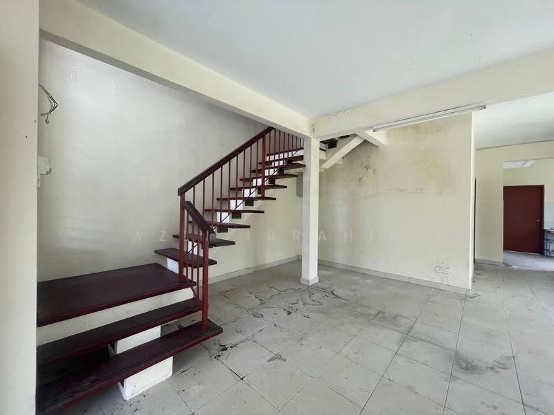 2-storey Terraced House for Sale in Bandar Seri Putra (Bangi) - Azli Ibrahim - Interior - PropertyGuru.com.my