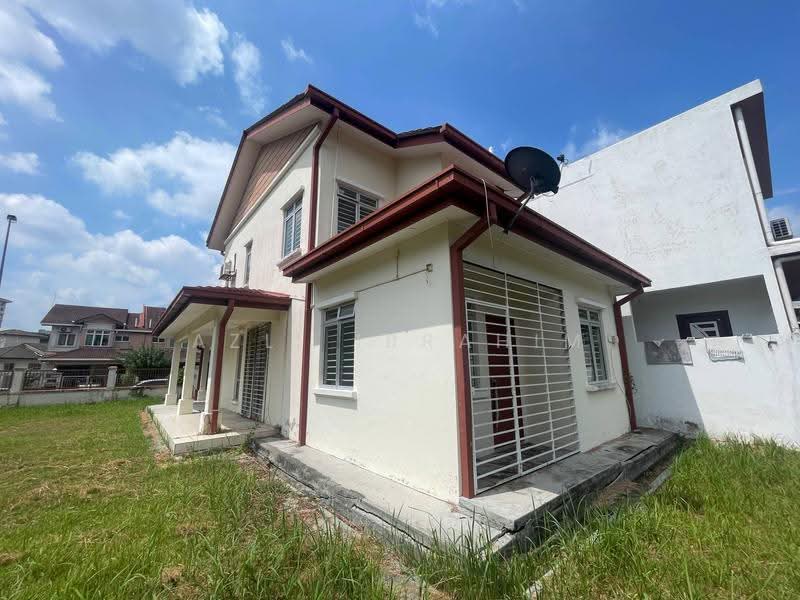 2-storey Terraced House for Sale in Bandar Seri Putra (Bangi) - Azli Ibrahim - Exterior - PropertyGuru.com.my