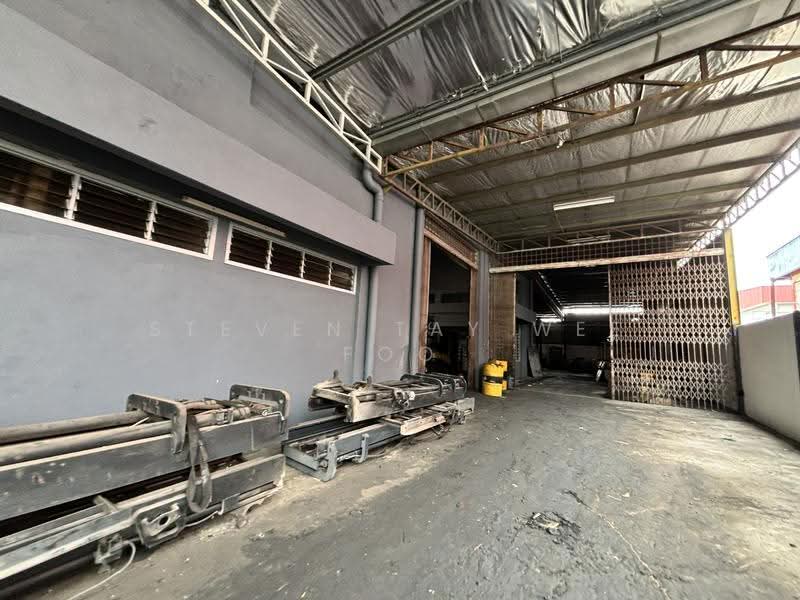 Detached Factory for Sale in Taman Perindustrian Puchong (Puchong) - Steven Tay Wee Foo - Exterior - PropertyGuru.com.my