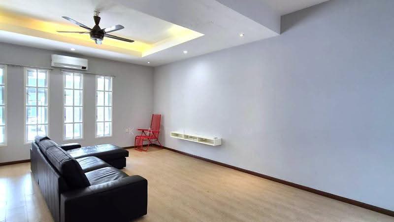 2-storey Terraced House for Sale in Taman Nusa Idaman (Iskandar Puteri (Nusajaya)) - Karl Lim - Living Room - PropertyGuru.com.my