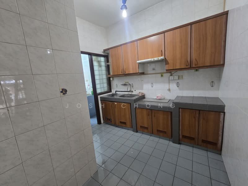 Rumah Teres 2-Tingkat untuk Dijual di TAMAN PUCHONG UTAMA (Puchong) - Josh Chong - Kitchen - PropertyGuru.com.my