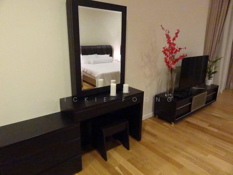 Kediaman Servis untuk Dijual di St Mary Residences - Vickie Foong - Bedroom - PropertyGuru.com.my