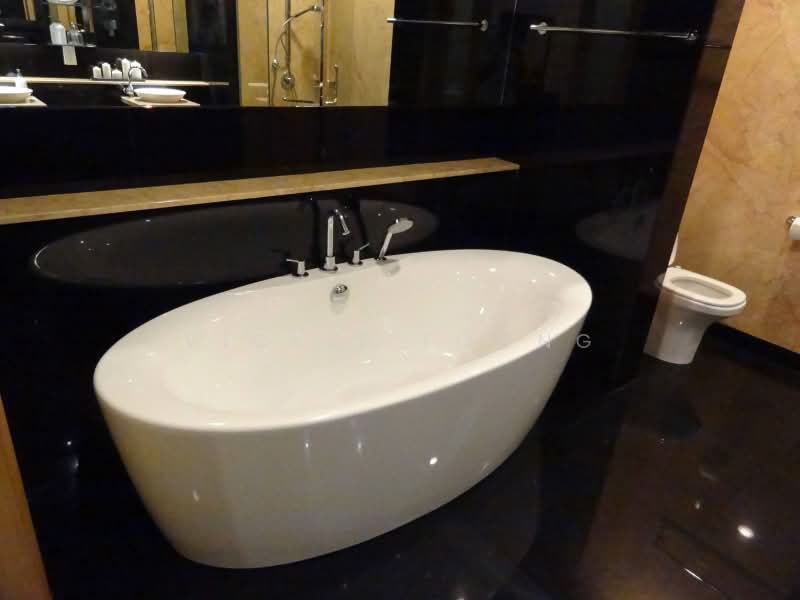 Kediaman Servis untuk Dijual di St Mary Residences - Vickie Foong - Bathroom - PropertyGuru.com.my