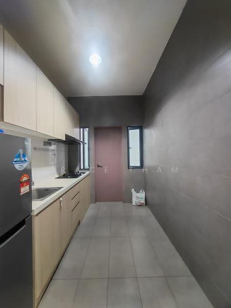 Kediaman Servis untuk Disewa di Amerin Residence - Grace Tham - Kitchen - PropertyGuru.com.my