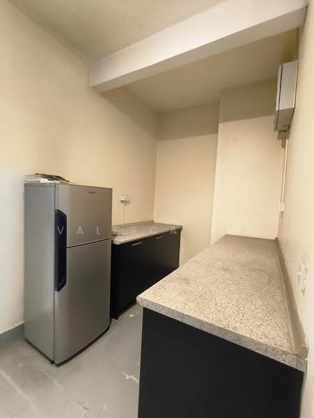 Rumah Teres 2-Tingkat untuk Disewa di Shah Alam (Selangor) - Valesca Tee - Kitchen - PropertyGuru.com.my