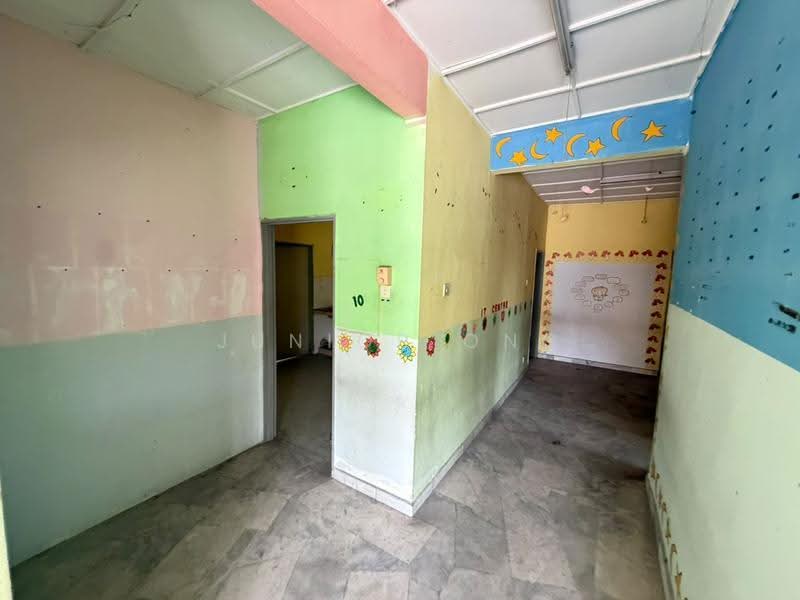 Bungalow House untuk Dijual di Bukit Beruntung (Selangor) - Junior Ong - Corridor - PropertyGuru.com.my